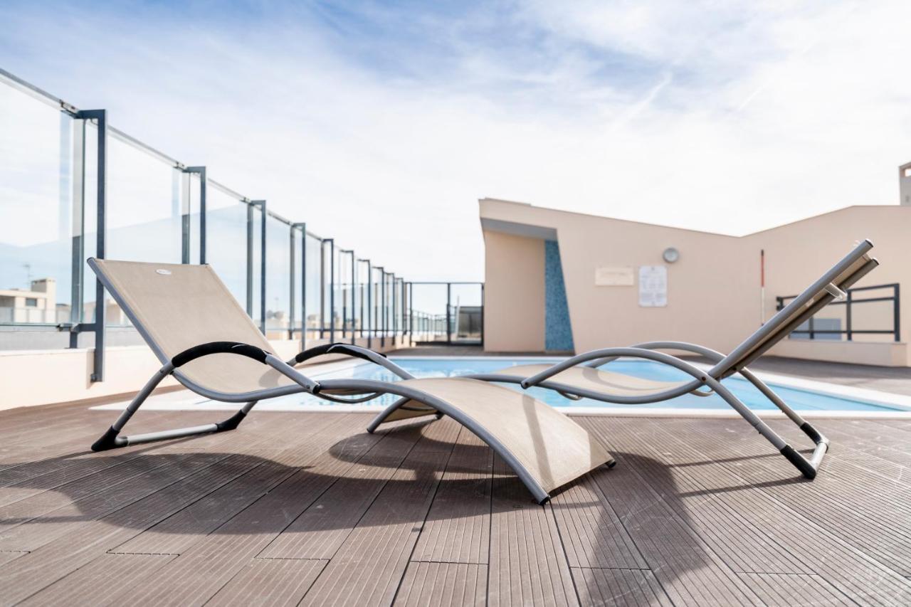 Oceanfront: Luxury Spectacular Sea Views And Pool Apartment Olhão Exterior photo