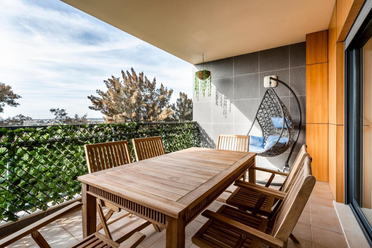 Oceanfront: Luxury Spectacular Sea Views And Pool Apartment Olhão Exterior photo