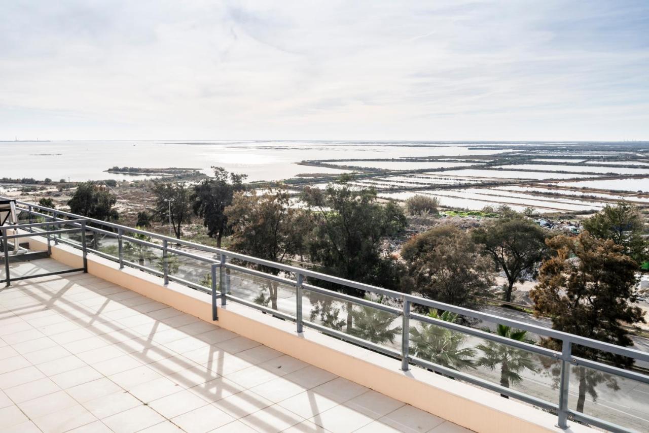 Oceanfront: Luxury Spectacular Sea Views And Pool Apartment Olhão Exterior photo